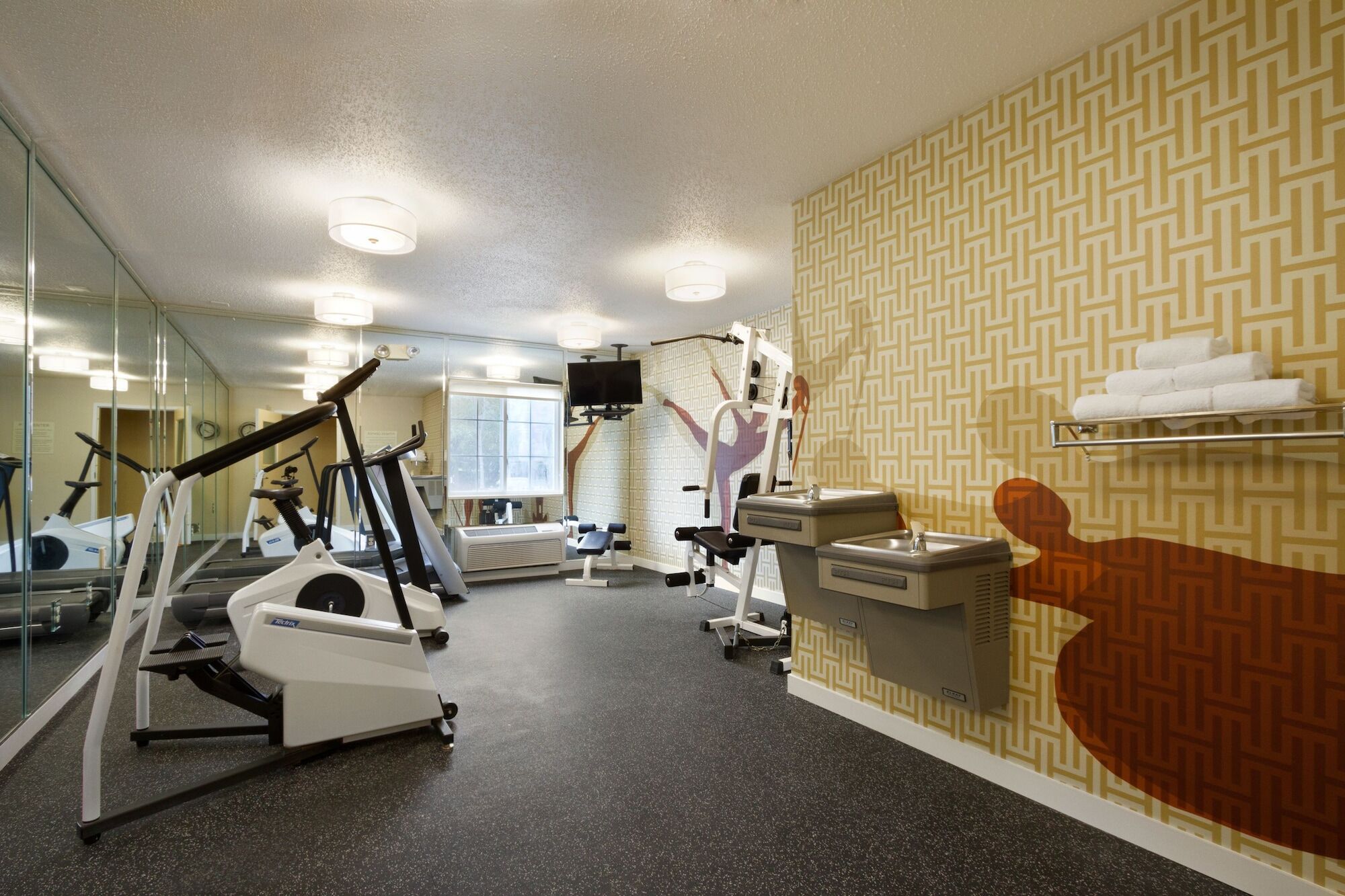 Mainstay Northbrook Hotel